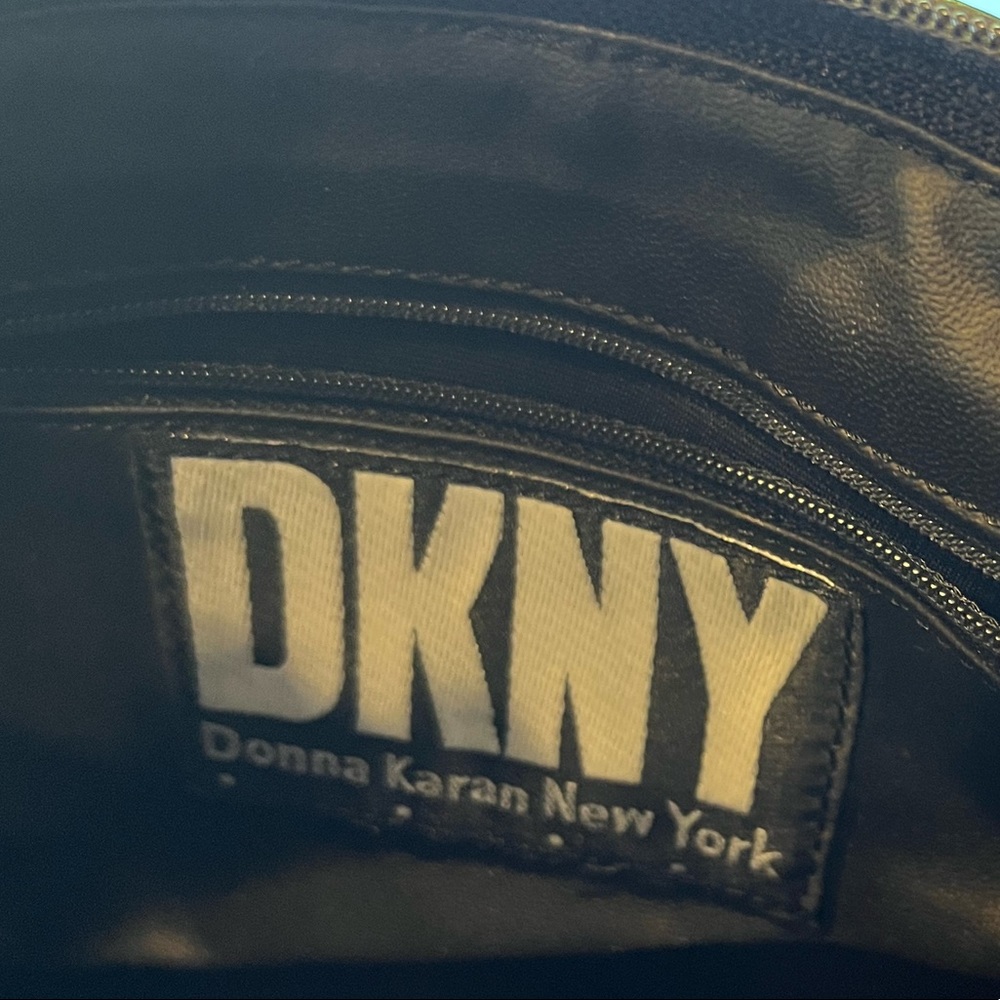 Donna Karan New York Circa 1988 cosmetic/Toiletry bag leather